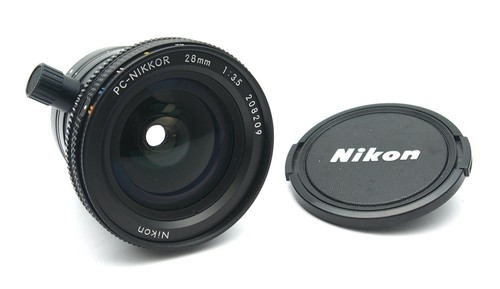 Nikon nikkor 28mm 5 - 28mm, f3.5