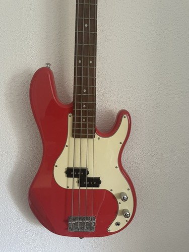 Bass gitarre und - j&d,
