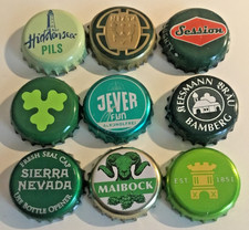 9 grüne Kronkorken/Bottle caps/Capsule/Chapa cerveza aus Europa und USA