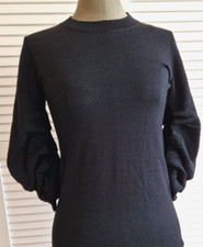 COS - Feinstrick Kleid Strickkleid mit ausgefallenem Ärmel - Gr. XS/34 - Schwarz