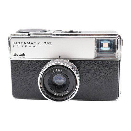 Kodak instamatic 233 camera - kodak,