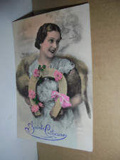 Künstler AK Sainte Catherine Frau,Fuchspelz,Blumen,Hufeisen,Bäume gel.1936