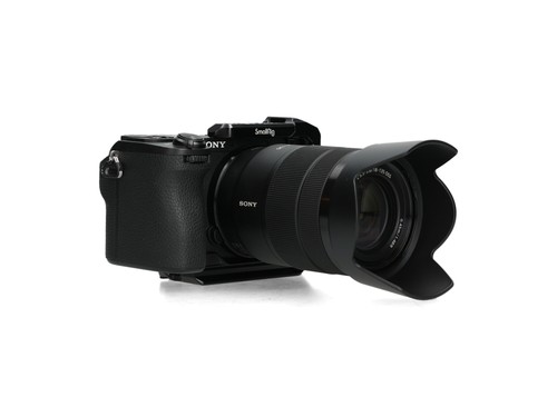 Sony a6700 135mm lens - +,
