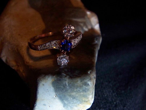 Hochfeiner-Jugendstil-Ring-585