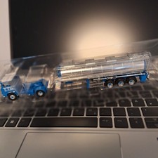 Scania LB76 Chromtanksattelzug