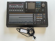 Tascam DP 32-SD-Mehrspurrekorder mit CD-Brenner, SD-Kartenslot, MIDI IN u. OUT