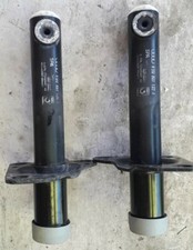 Audi A4 B5 Aufpralldämpfer Stoßstangedämpfer  8D0807134A 8D0807133A Pralldämpfer