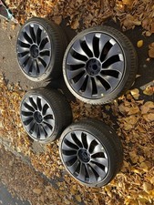 4x Tesla Überturbine 21“ Felgen + Sommerreifen