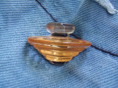 Pin tresor parfum lancome - tresor, by