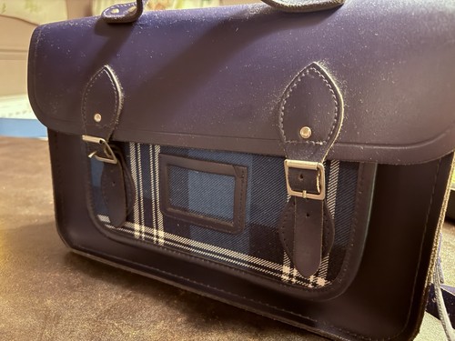 The cambridge satchel company - cambridge,