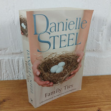 Family ties danielle steel - family,