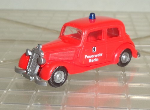 Praline mercedes 170 v - mercedes,