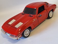 Revell Corvette Stingray Fertigmodell Modellbau Auto 1:24