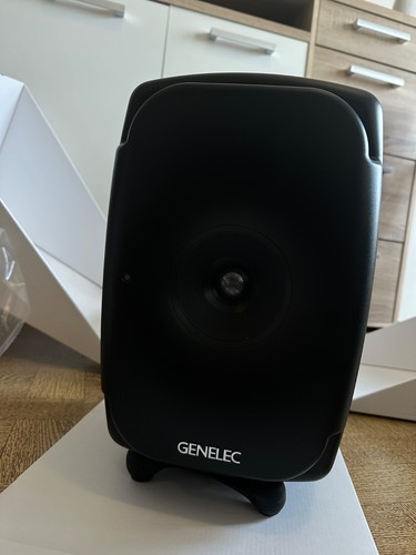 Genelec 8341 schwarz neu - schwarz,