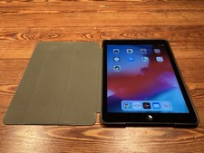 Apple iPad Air 1. Gen. 64GB, WLAN, 24,64 cm, (9,7 Zoll) - Spacegrau
