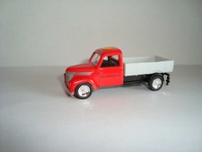 Framo_Barkas rot mit Pritsche, Metallausführung, Maßstab 1 : 64