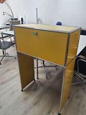 USM Haller - Stehpult -