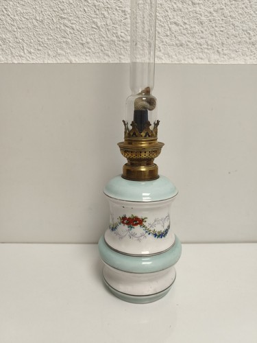 Antike petroleumlampe - antike,