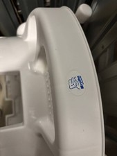 Rotho Babywanne mit Gestell (hellblau) – Top Zustand + Hochstuhl gratis