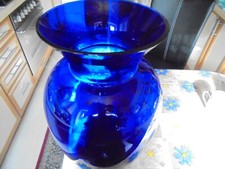 Schöne große Glas Bodenvase in Blau