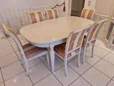 Edle Eßgruppe mit weißem Eßtisch (ausziehbar) mit 6 Stühlen