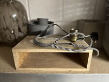 Nachttisch Wand Kommode Nachtschrank Hängeschrank mit integrierter Lampe Holz