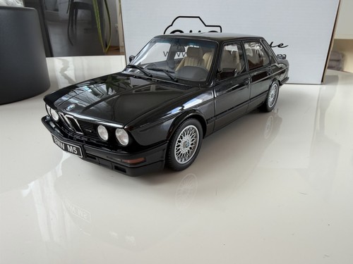 Bmw e28 schwarz 18 - m5, 1:18