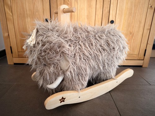 Kids concept schaukeltier - concept,