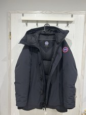 🍁 Canada Goose Parka - L -