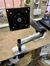 Ergotron LX Monitorarm