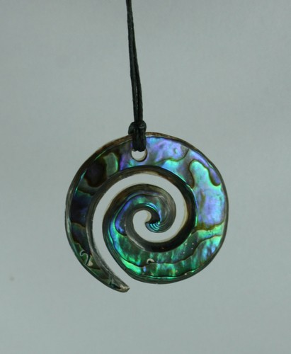 Koru paua muschel anhänger - koru,