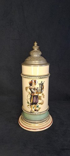 Alter bierkrug mit - alter, zinndeckel