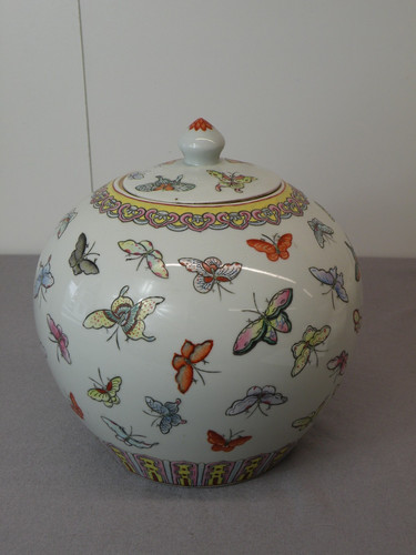 Sehr schöne deckelvase china - schöne,