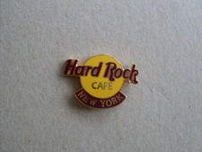 Hard Rock Cafe  NEW YORK -   Pin.     Motiv:  DAS LOGO