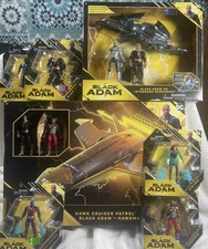 Black Adam Konvolut 2 x Fahrzeug inkl. Hawk Cruiser 5 x Carded Figur DC Neu Sealed