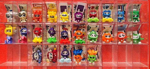 Robots colorbots kinder - robots,