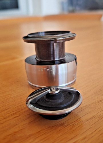 Daiwa certate 3000d c - 24, 3000d-c