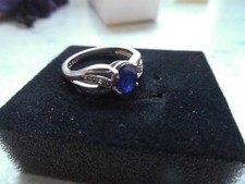 Silber Ring mit lila Amethyst und 12 Zirkonia, Gr. 20 mm, 925, neu