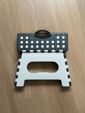 Faltbarer Klapptritt, Max 150 kg, Weiß/Grau, Top Zustand!!!