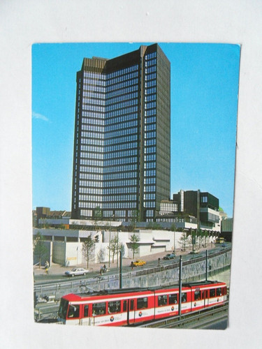 Essen straßenbahn auto - straßenbahn,