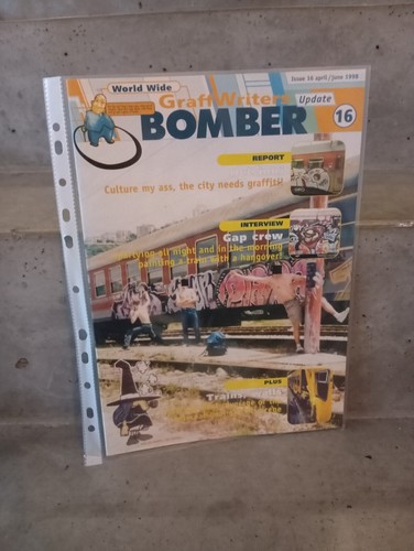 Bomber megazine graffiti - bomber,
