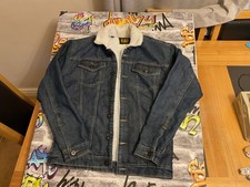 Mens CAT Caterpillar Sherpa Trucker Fleece Dark Blue Denim Jacket Men’s M 42inch