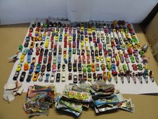 Sammlungsauflösung Ferrero Auto  - Konvolut Autos (Fahrzeuge) 225 Stck.+ 130 Bpz