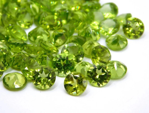 Natürlicher peridot mm - 8,