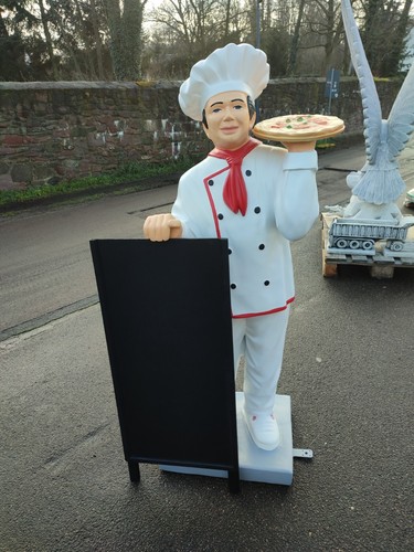 Pizzabäcker mit pizza - pizzabäcker,