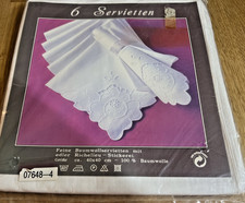 6 x weiße Stoffservietten ~