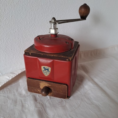 Kaffemühle peugeot freres rot - kaffemühle,