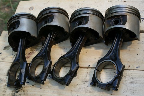 Opel cih 4 - 2.0e, kolben