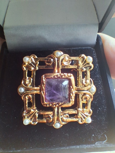 Bugor classic brooch 18k - brooch,,