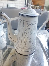 Alte SAKS Emaille („Indisch Blau/Strohblume“) Kaffeekanne aus Holland; ca.1920